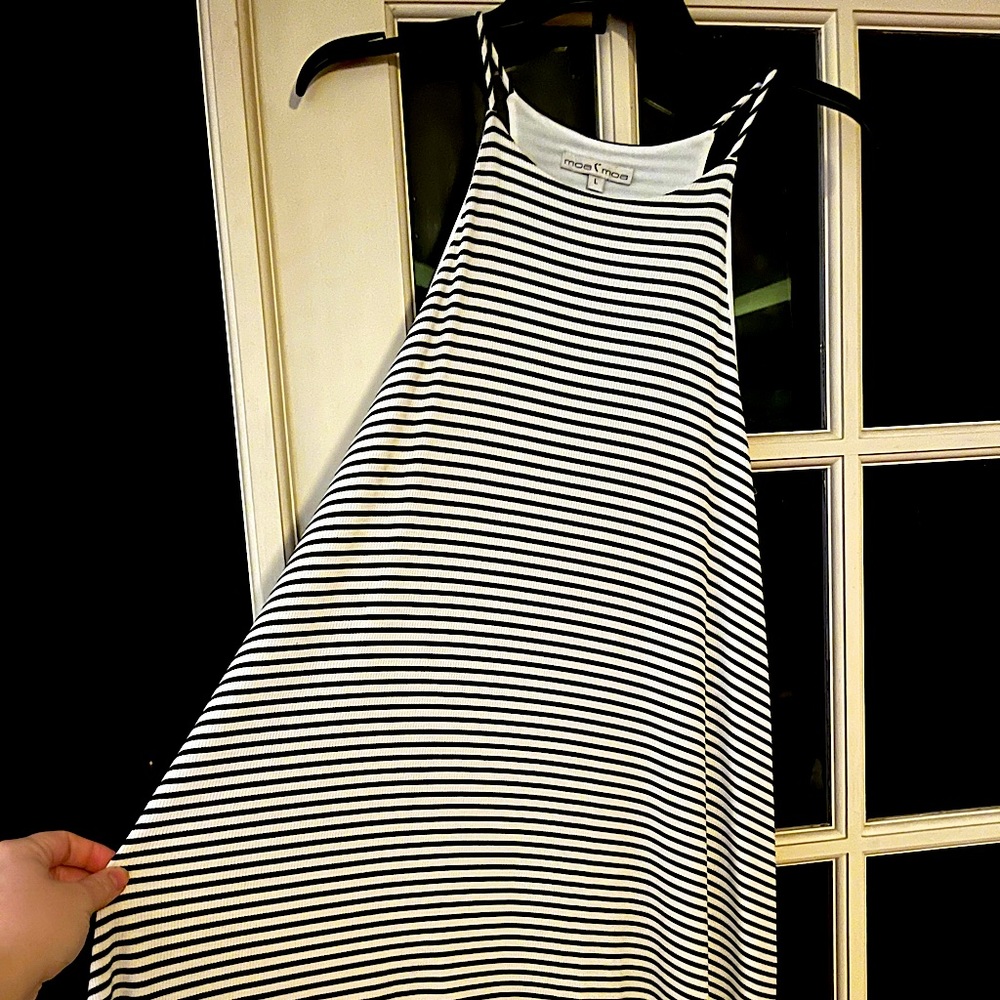 Moa&Moa dark blue stripe white dress